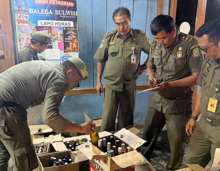 Antisipasi Gangguan Kamtibmas Jelang Nataru, Satpol PP Kota Tangerang Gencarkan Operasi Miras
