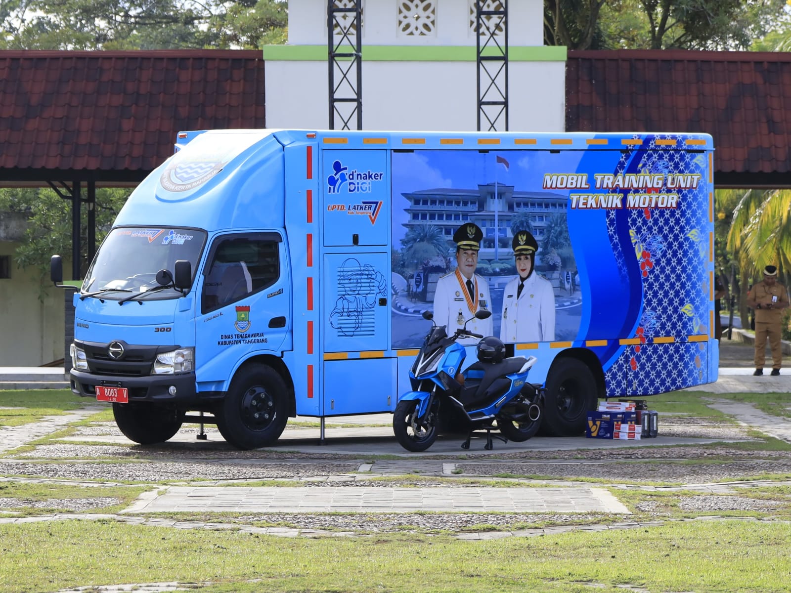 Bupati Maesyal Rasyid Luncurkan Mobil Training Servis Motor untuk Warga
