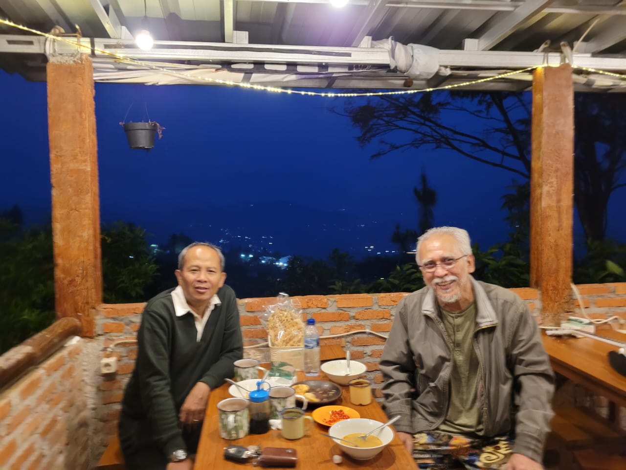 Iwan Fals Hukum Pembalak Liar Seberat-beratnya