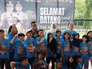 Andra Soni Resmi Buka Kejurnas Tenis Junior Piala Gubernur Banten 2026