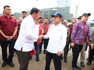 Bupati Tangerang Hadiri Pengecekan Logistik Kapal Kemanusiaan PMI untuk Sumatera