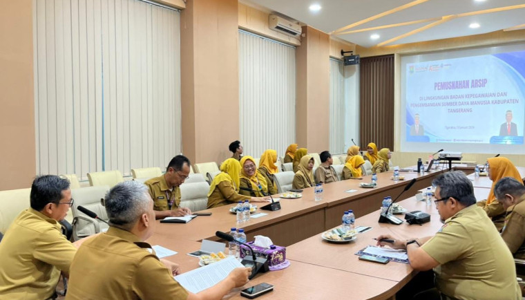 Gandeng Perpusip, BKPSDM Kabupaten Tangerang Musnahkan Lebih dari 14.000 Arsip Inaktif