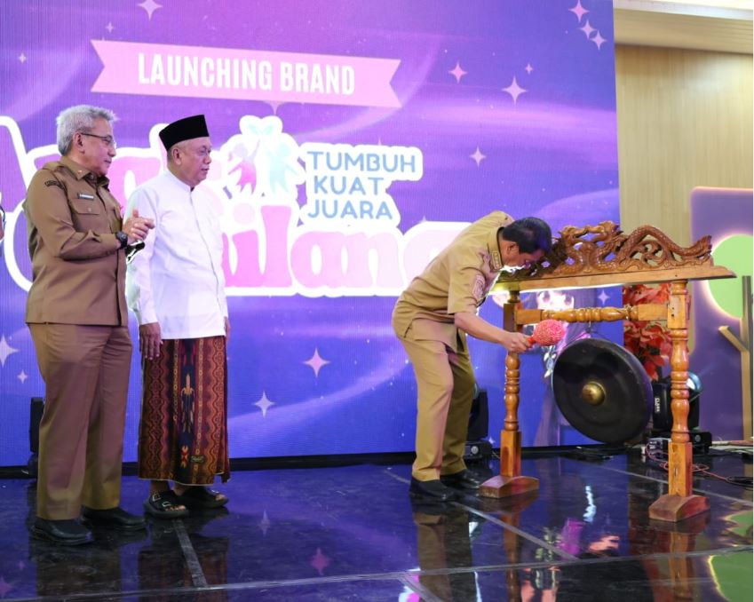 Bupati Maesyal Rasyid Luncurkan Brand Anak Gemilang Tumbuh Kuat Juara