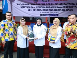 Hadiri Penyerahan Bantuan CSR Lippoland untuk SDN Binong, Wabup Intan Dorong Sinergi Dunia Usaha Dukung Pendidikan