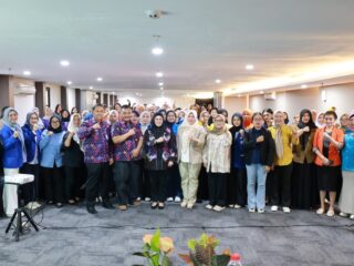 Sosialisasi Peran Perempuan dalam Demokrasi, Wabup Intan Tegaskan Komitmen Pemberdayaan Perempuan di Ranah Politik