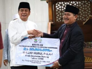 Tarling di Pasar Kemis, Bupati Tekankan Pentingnya Dukungan Masyarakat untuk Pembangunan