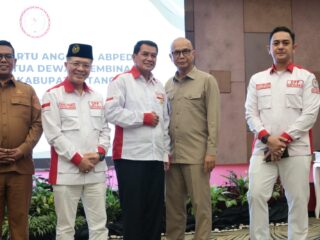 Maesyal Rasyid Dikukuhkan sebagai Ketua Dewan Pembina ABPEDNAS Kabupaten Tangerang