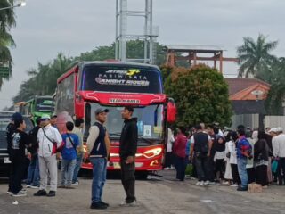 Mayday 2026, Ribuan Buruh Tangerang Suarakan Ancaman PHK hingga Desak Hapus Outsourcing