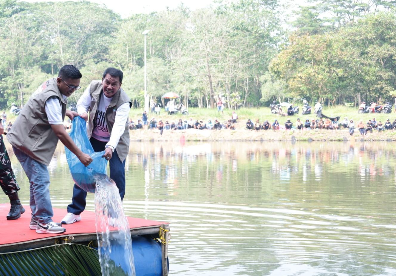 May Day 2026 di Tangerang Meriah, Puluhan Ribu Buruh Serbu Bazar dan Mancing Bersama