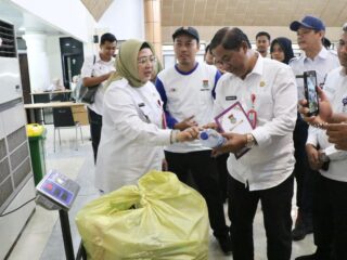 Wabup Intan Resmikan Bank Sampah Puspem, Ini Dampaknya bagi Warga