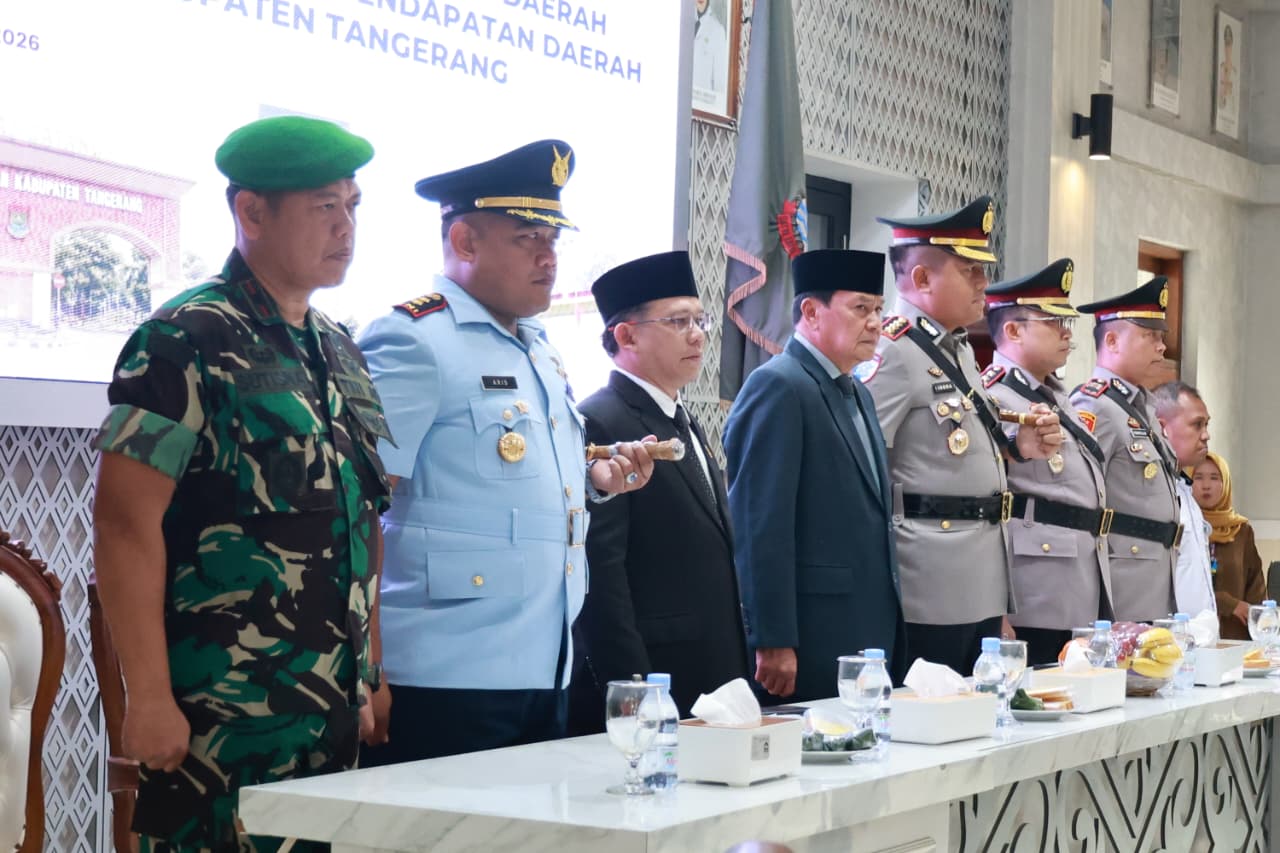 Ambil Sumpah 10 Jurusita Pajak, Bupati Tangerang Tekankan Integritas dan Profesionalisme