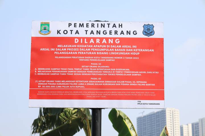 Langgar Perizinan, TPS Ilegal di Kecamatan Pinang Resmi Disegel