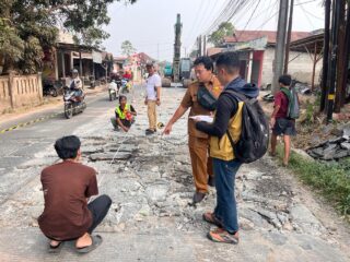 Perbaikan ruas-ruas vital dan strategis digenjot Dinas Bina Marga dan Sumber Daya Air (DBMSDA) Kabupaten Tangerang.