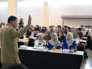 1.075 Mahasiswa Terima Beasiswa Tangerang Gemilang 2026, Bupati Minta Kejar Cita-Cita