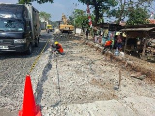 Perbaikan ruas jalan di Kabupaten Tangerang. (ist)