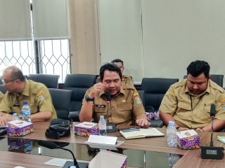 Bappeda Kabupaten Tangerang pada hearing bersama Komisi II DPRD Kabupaten Tangerang. (khi)