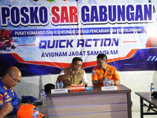 Pencarian 5 Jurnalis dan 3 Kru Speedboat Masih Dilakukan, Gubernur Banten Andra Soni Gelar Doa Bersama