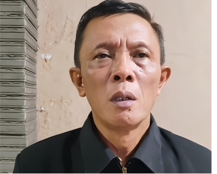 Kasatpol PP Kabupaten Tangerang Ana Supriatna saat memberikan video hak jawab kepada SBN Group. (fer)