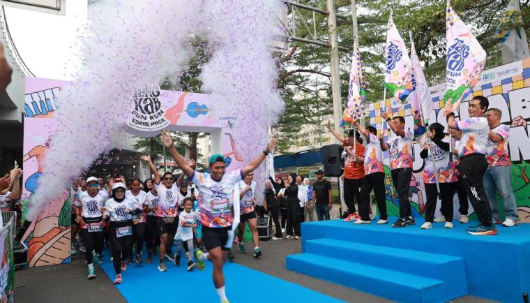 Ribuan pelari ikuti Tangkab Fun Run 2026 di kawasan Pasar Modern Intermoda BSD, Kabupaten Tangerang, Minggu (27/9/2026).