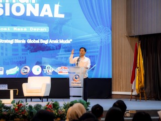 Dimyati Natakusumah Ajak Anak Muda Banten Perkuat Literasi Keuangan dan Bisnis