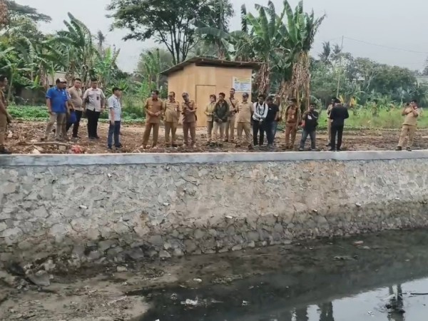 Bupati Tangerang Sisir Lokasi Langganan Banjir di Pasar Kemis, Solusi Permanen Disiapkan pada 2027